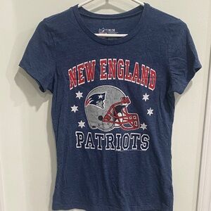 (2) NFL New England Patriots Tee